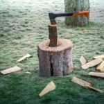 Come spaccare la legna?